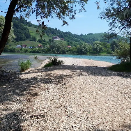 Han/Misafirhane Gradska Plaza Ada