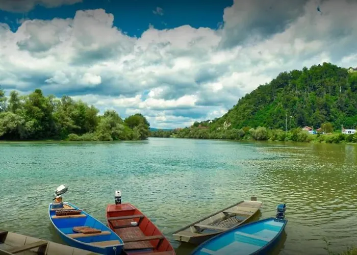 Gradska Plaza Ada Gasthof *