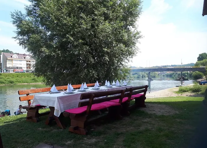 Gradska Plaza Ada Gasthof